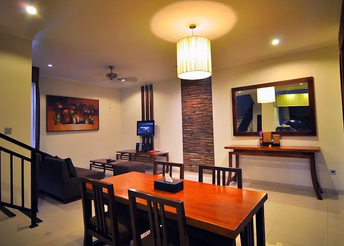Uppala Villa Seminyak (Bali)